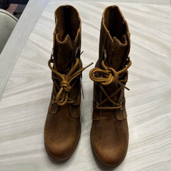 New Sorel boots size 9.5 - Picture 2 of 7